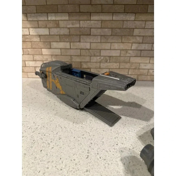 Star Wars Mandalorian Razor Crest Ship Rare ba - Picture 9 of 10